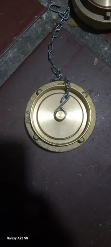 Tampão storz com corrente latão