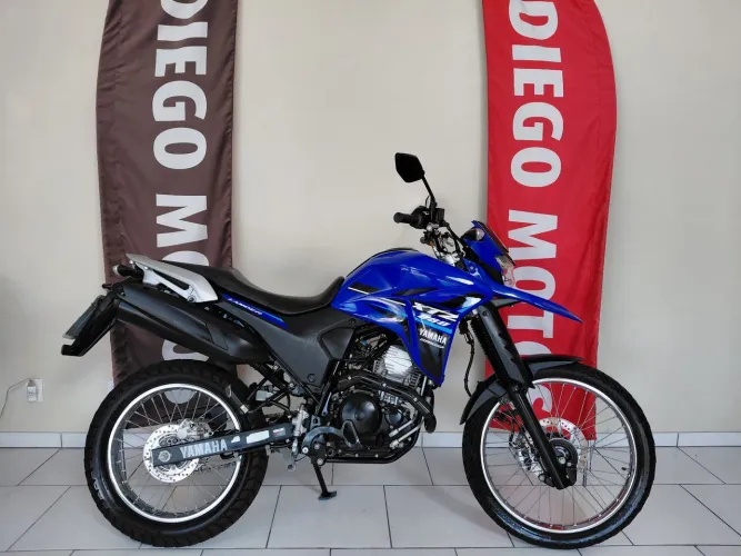 Xtz 250 Lander - 2023 impecável, ( ac. moto e financio )