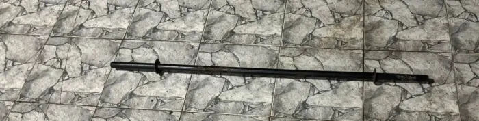 Barra de academia supino 120cm gratis duas tornozeleiras/caneleiras de 10kg cada