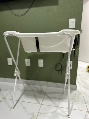 Banheira com suporte