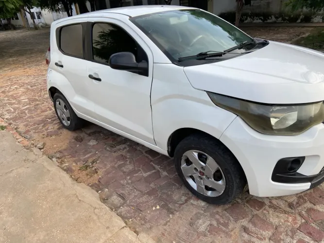 Fiat Mobi Like 1.0 Fire Flex 5P. 2020