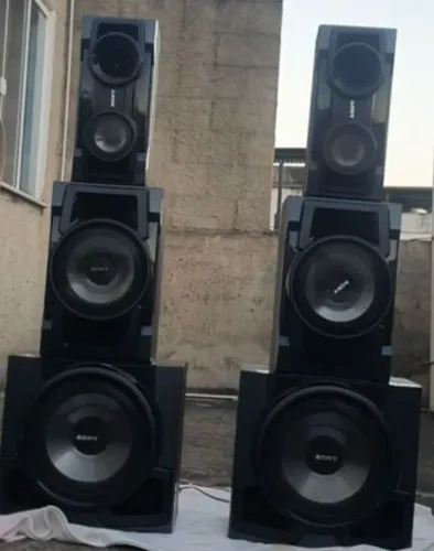Caixas sony gtr88