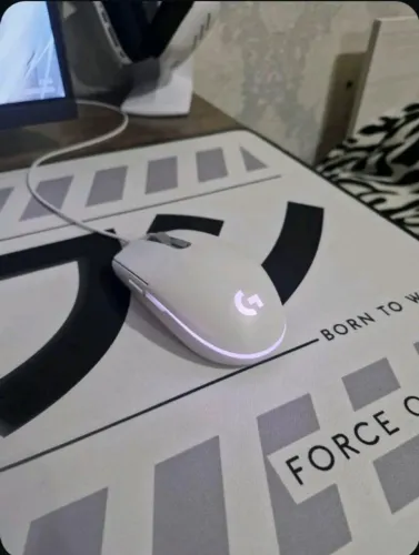 Mouse Logitech g203