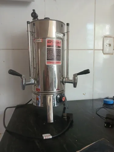 Máquina de fazer café 400reais