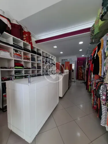 Alugo loja na glória com mezanino , excelente localização! codigo: 127884