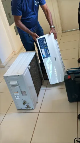 AR CONDICIONADO EOS
