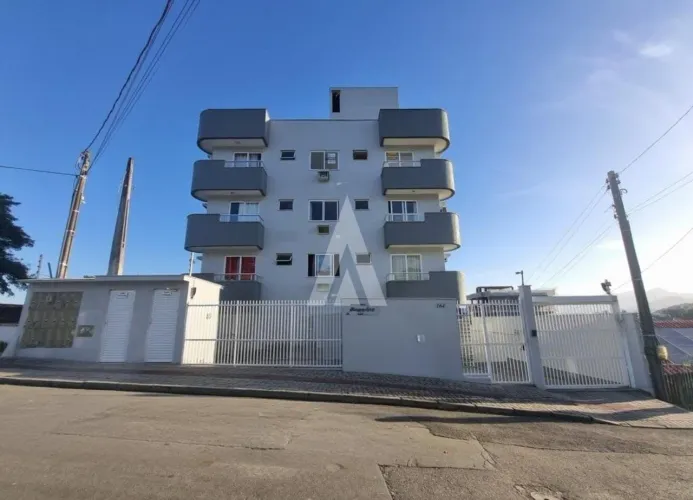 Apartamento com 2 quartos à venda no bairro SAGUAÇU em JOINVILLE-SC por R$315.000,00.