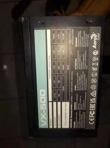 Fonte de Pc 500w VX-500 Aerocool