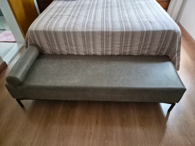 Recamier de couro Maria Alice Decoração