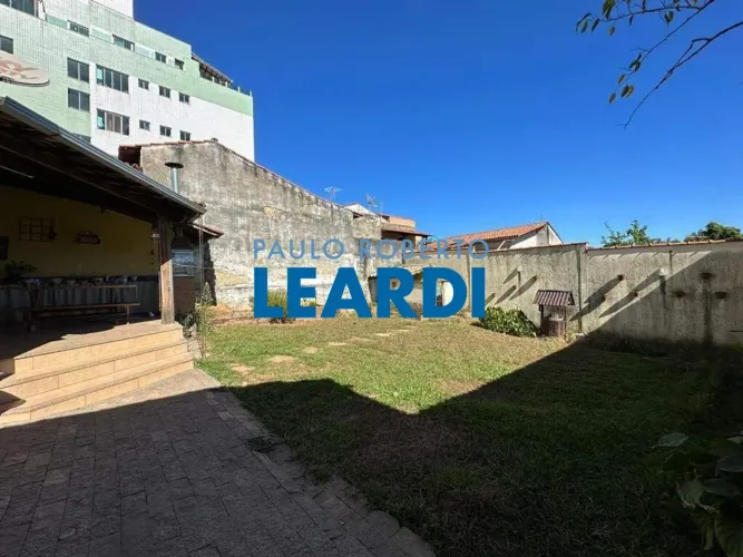 CASA TÉRREA - PLANALTO - MG