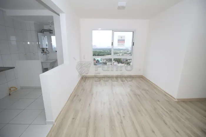 Apartamento Padrão em Pelotas