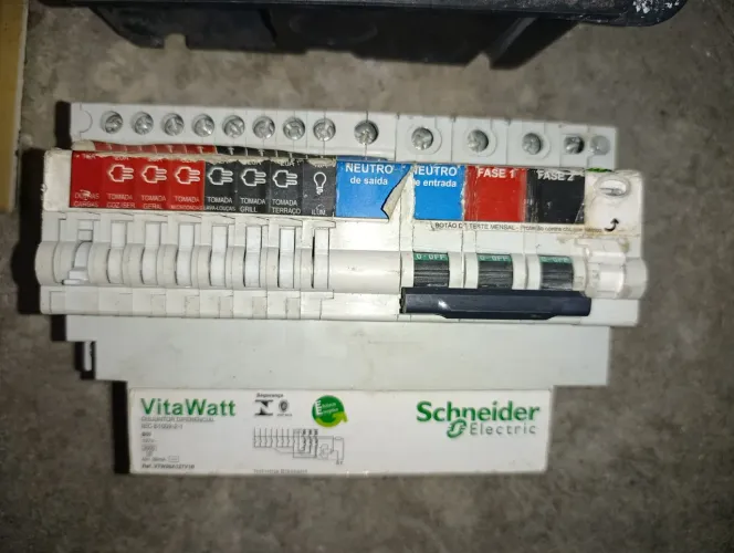 Comando VITA WATT SCHNEIDER ELETRIC