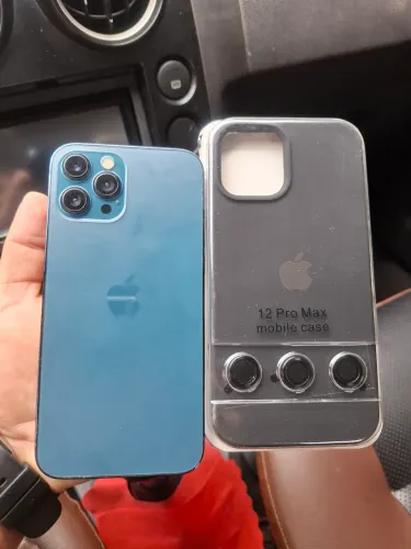 Iphone 12 pro max 128 GB, sem marcas de uso, um seminovo perfeito.