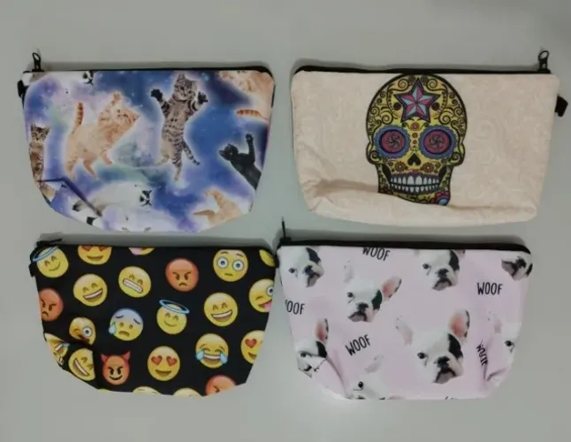 Necessaires de Tecido com Várias Estampas 35,00 por 25,00
