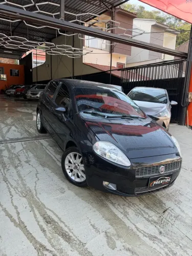 Fiat Punto Essence 1.6 Flex 16V 5P 2011