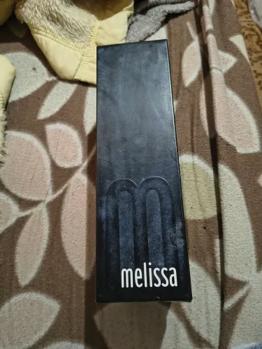 Melissa n 35