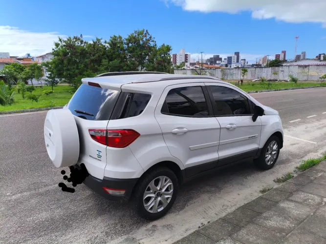 Ford Ecosport Titanium 2.0 16V Flex 5P Aut. 2014