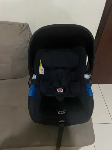 Bebê conforto burigotto