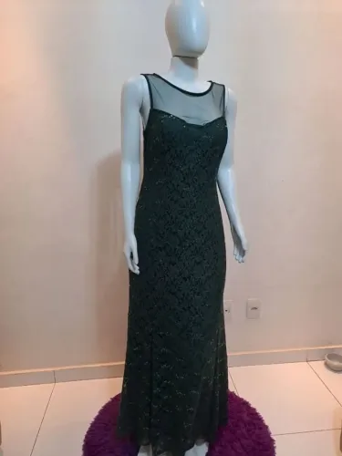 Vestido de festa longo verde-petróleo, todo em paetês