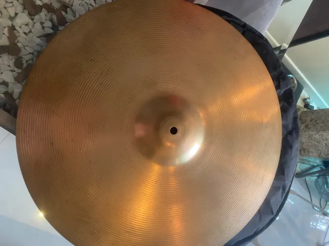 PRATO RIDE ZILDJIAN A 20 polegadas B20