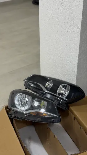 Farol Saveiro Cross G6 2015