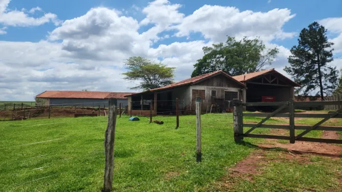 Sítio à venda, 169.400 m² por R$ 4.500.000 - Rural - Itapuí/SP