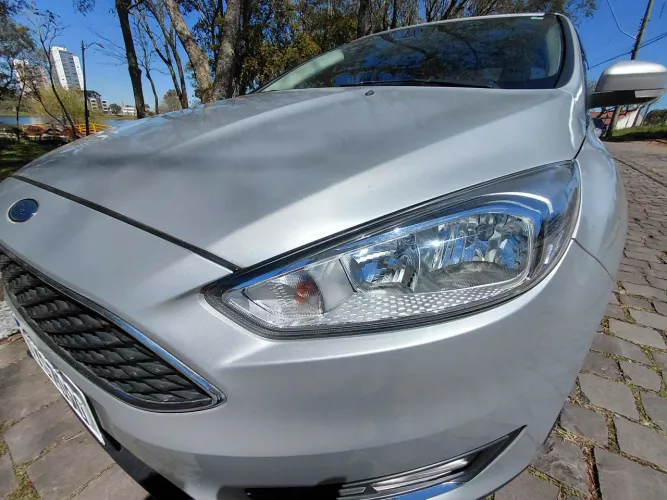 Ford Focus Fastback Se/se Plus 2.0 Flex Aut. 2016