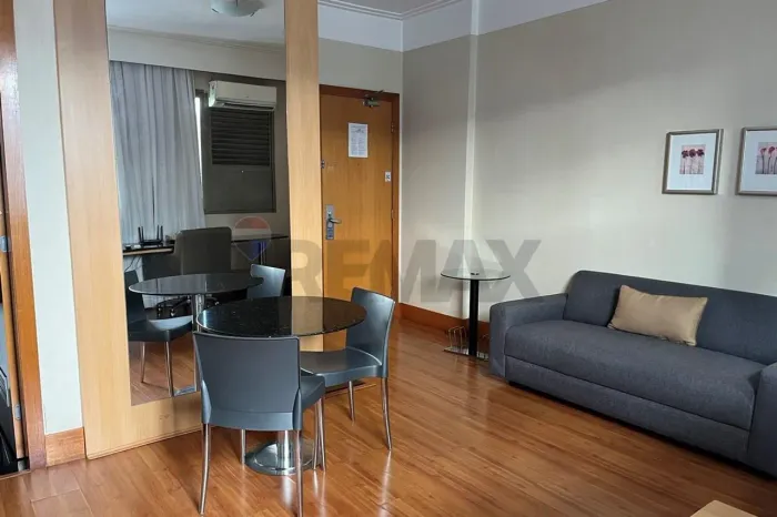 Flat mobiliado aluguel 33m², 1 quarto suíte, 1 vaga, Lourdes/BH R$2.400,00