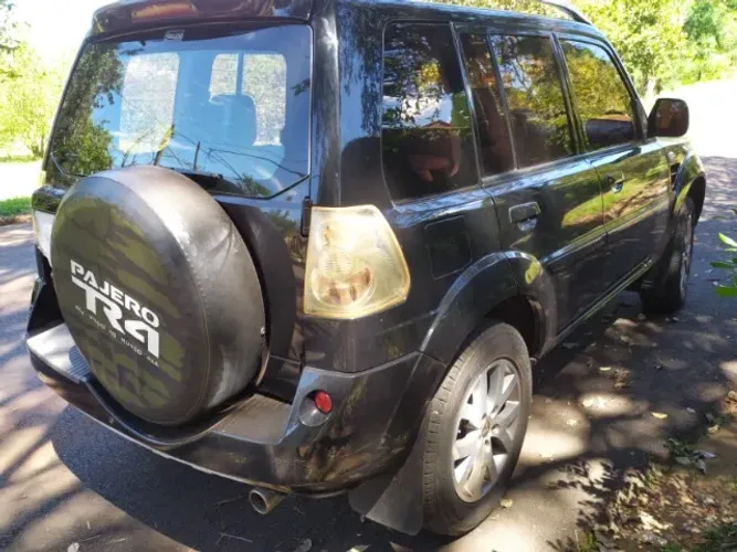 Mitsubishi Pajero TR4 2.0/ 2.0 Flex 16V 4X4 Aut. 2015