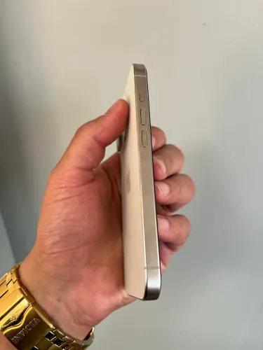 iPhone 15 pro lindo 
