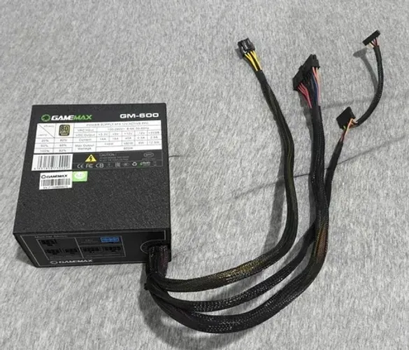 Fonte Gamemax GM600