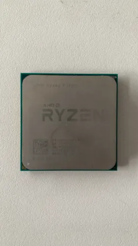 Processador AMD Ryzen 7 1700 - 8 Núcleos / 16 Threads (3.0 GHz até 3.7 GHz) Socket AM4