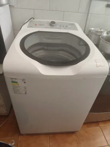 Máquina de lavar roupa 