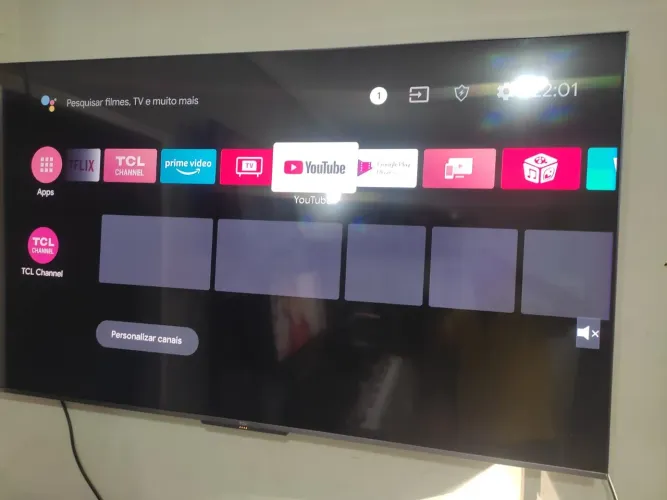 Smart TV TC ele Android 65 Polegadas 4K borda infinita comando de voz com nota fiscal