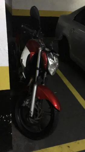 Moto yamaha fazer 250 2013 em ótimo estado