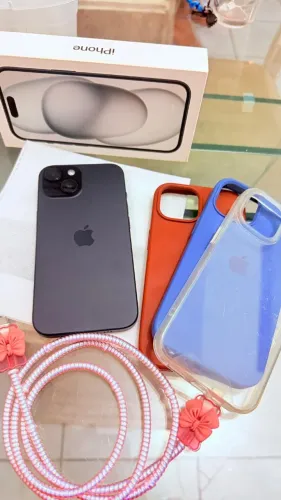 Iphone 15 - 128