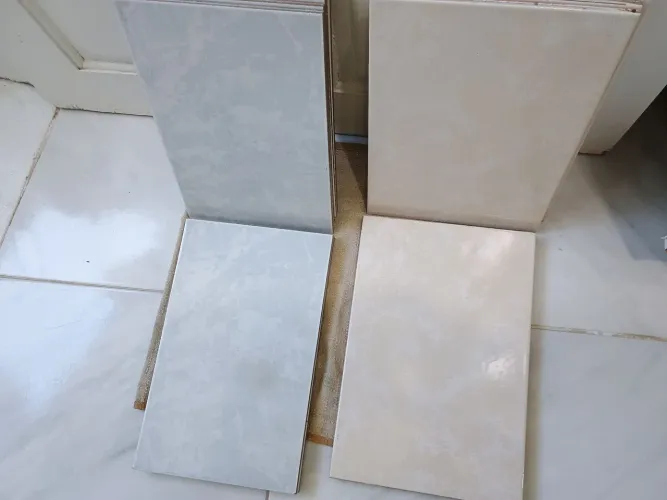 Azulejos antigos novos grandes relíquias.