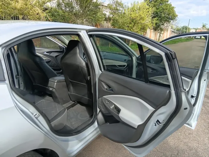 Chevrolet Onix Sedan Plus Premier 1.0 12V TB Flex Aut. 4P 2020