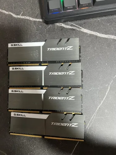 memória ram ddr4 32GB 4133mhz
