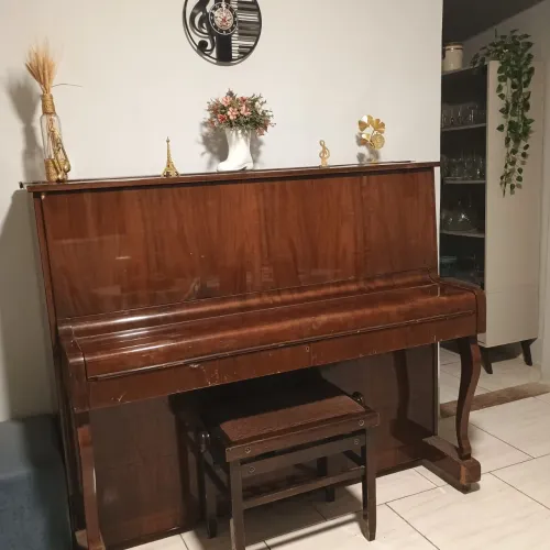 Piano FRITZ DOBBERT 