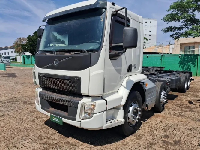 Volvo Vm 330 2021