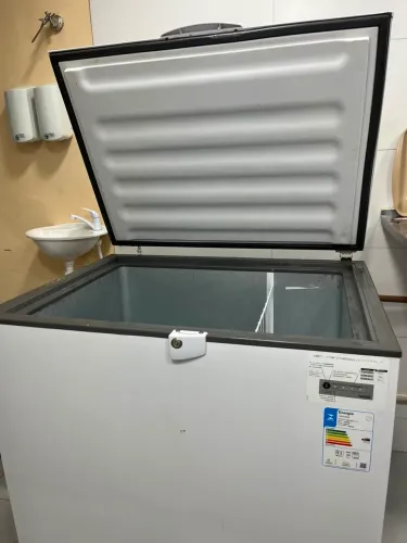 Freezer horizontal em perfeito estado