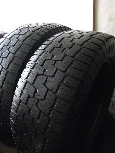 4 pneus 275/55/20 Pirelli Scorpion