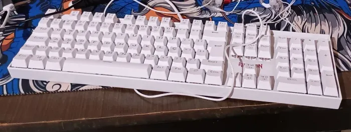 Teclado k551w Mitra Lunar White Redragon