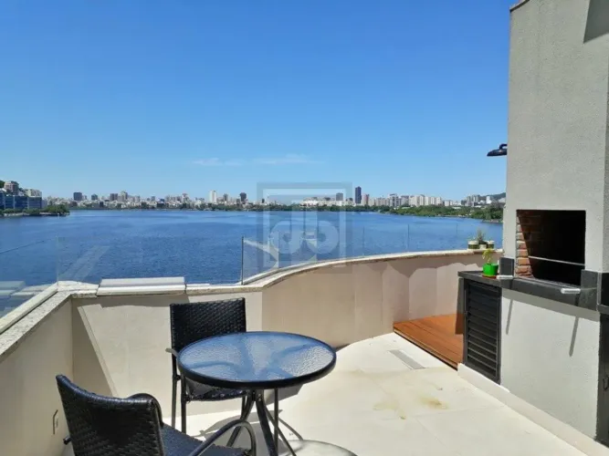 Lagoa - Borges de Medeiros - Infra (piscina, sauna, serviços) - Cobertura Triplex - Vista