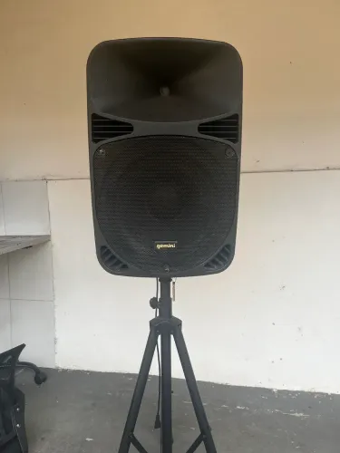 Caixa amplificada bluetooth
