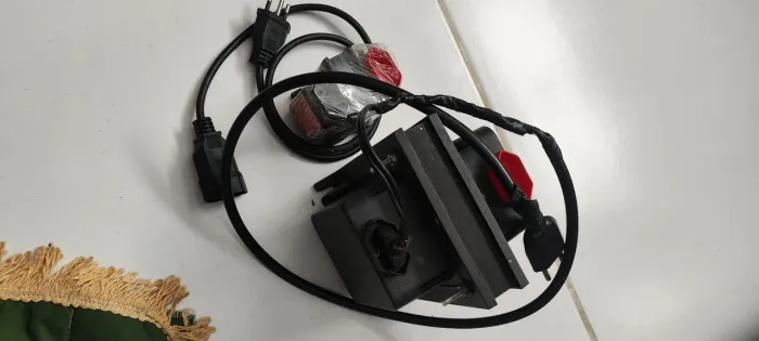 Transformador voltagem Novo