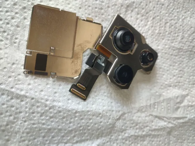 Câmeras trazeira iPhone 14 pro Max Original retirada