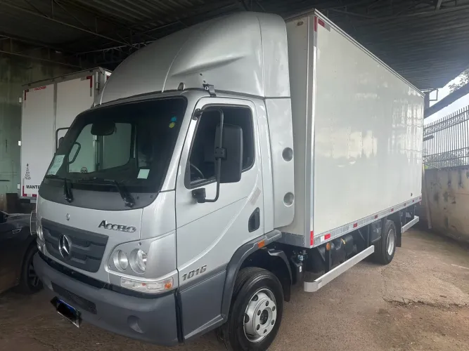 Accelo 1016 2021 Apenas 70 mil kms