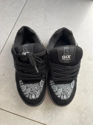 Tênis Qix 90s Semi-novo